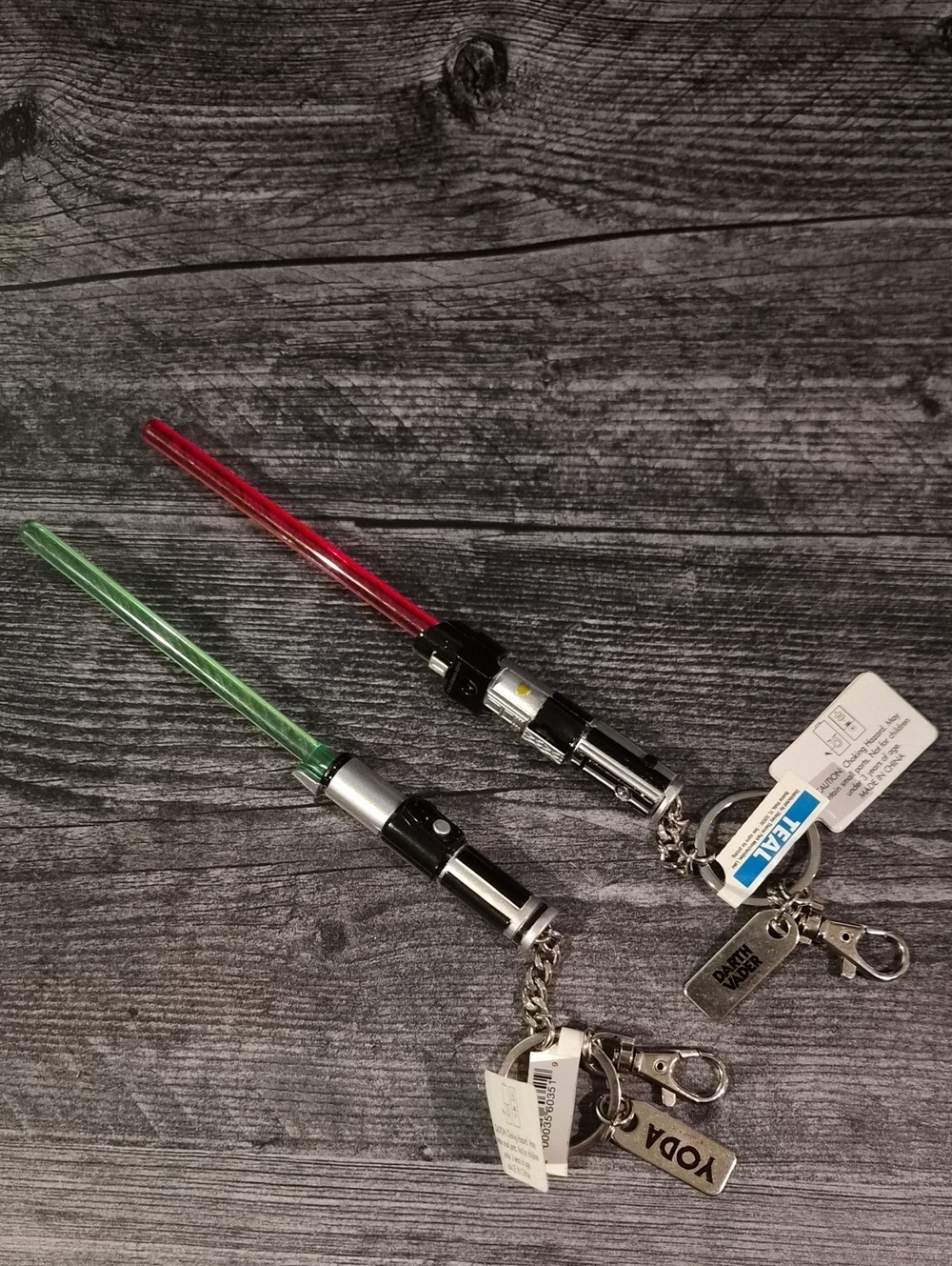 Disney Parks Star Wars Light-Up Mini Lightsaber Keychains